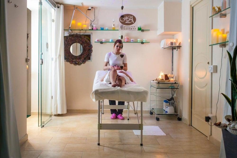Hotel Atlantico Castiglioncello Extérieur photo