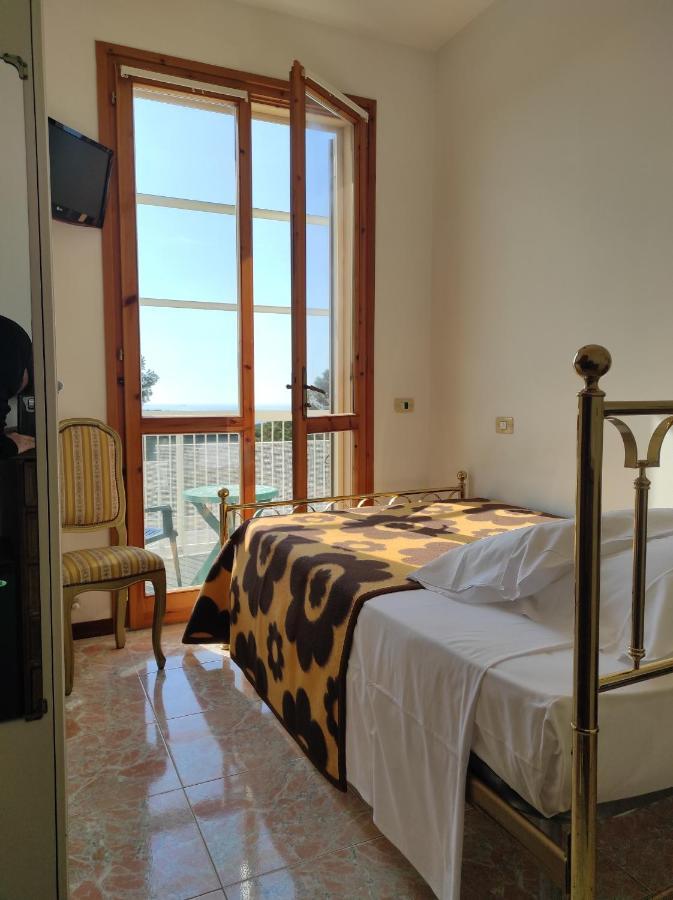Hotel Atlantico Castiglioncello Extérieur photo