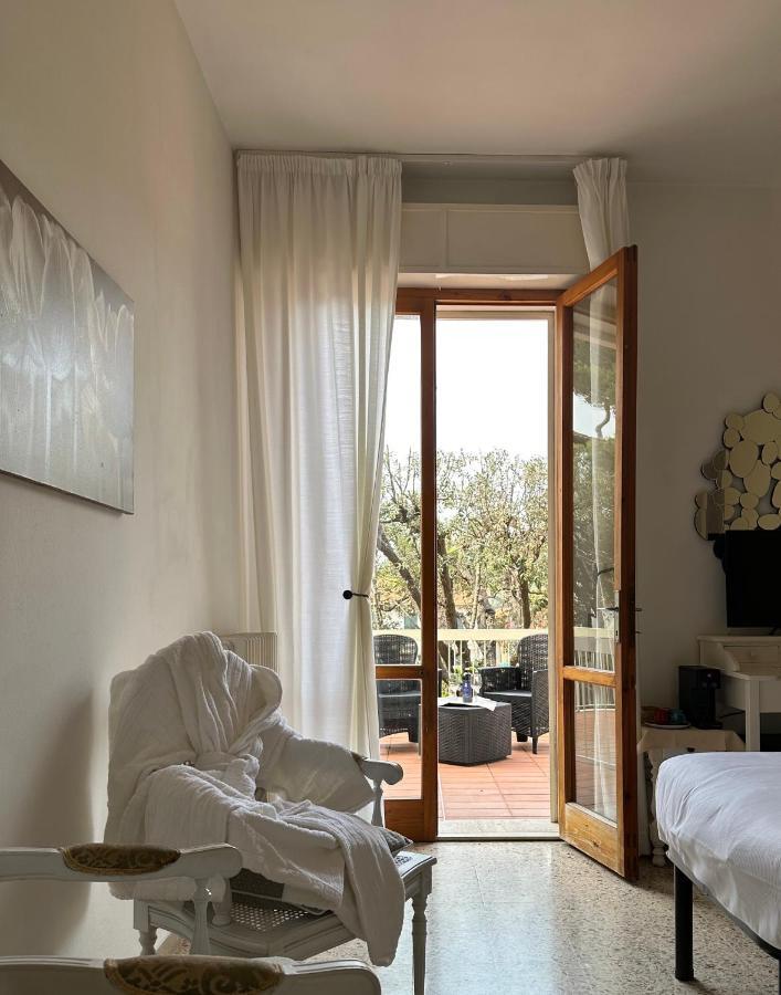 Hotel Atlantico Castiglioncello Extérieur photo