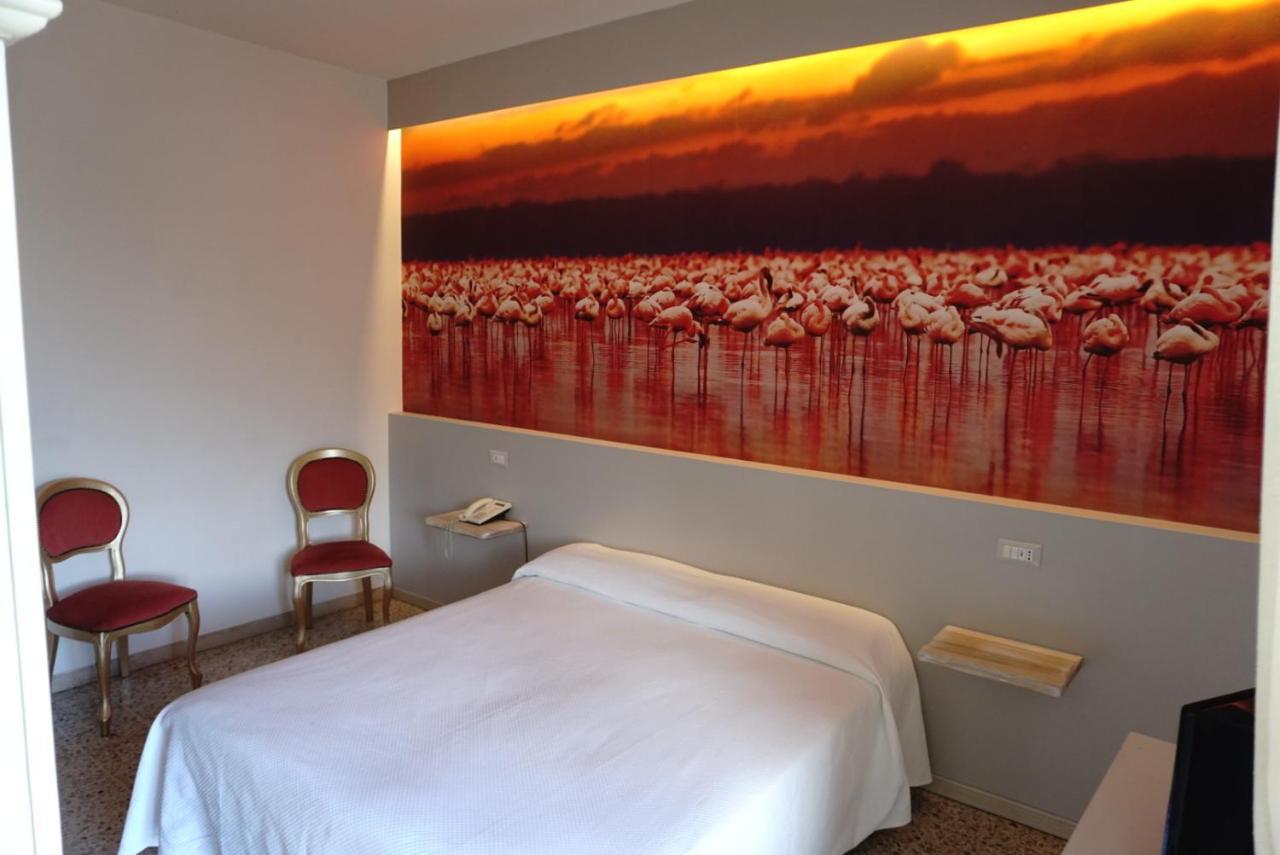 Hotel Atlantico Castiglioncello Extérieur photo