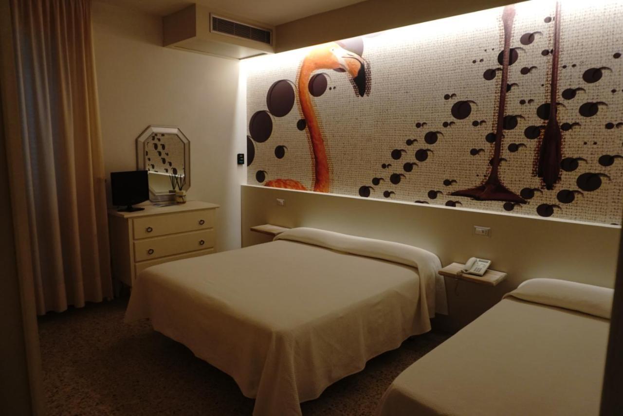 Hotel Atlantico Castiglioncello Extérieur photo